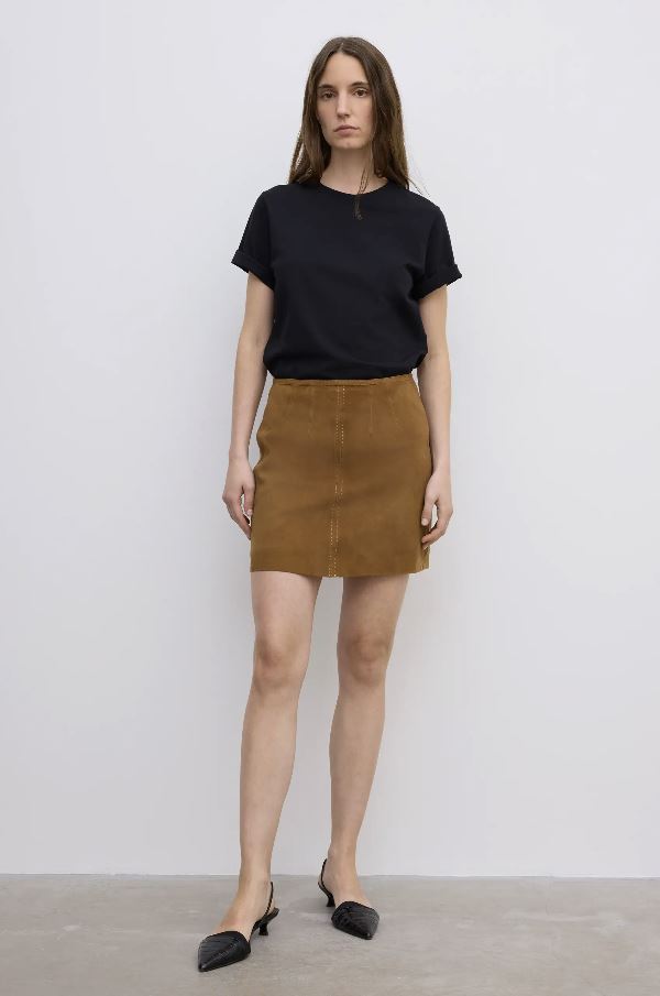 house-of-dagmar-aw25-2