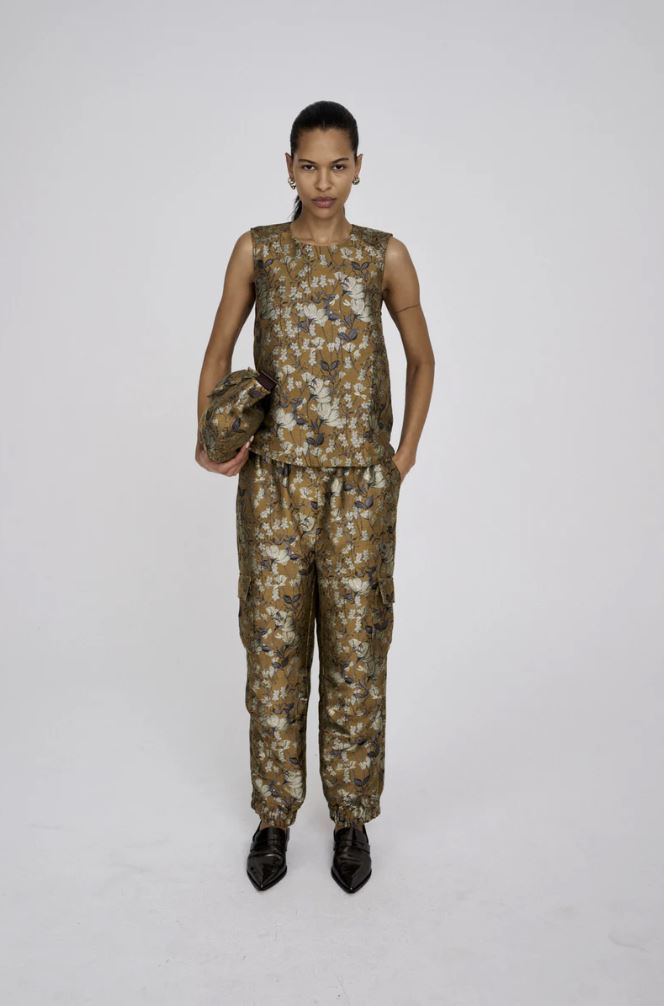 rabens-saloner-aw25-7