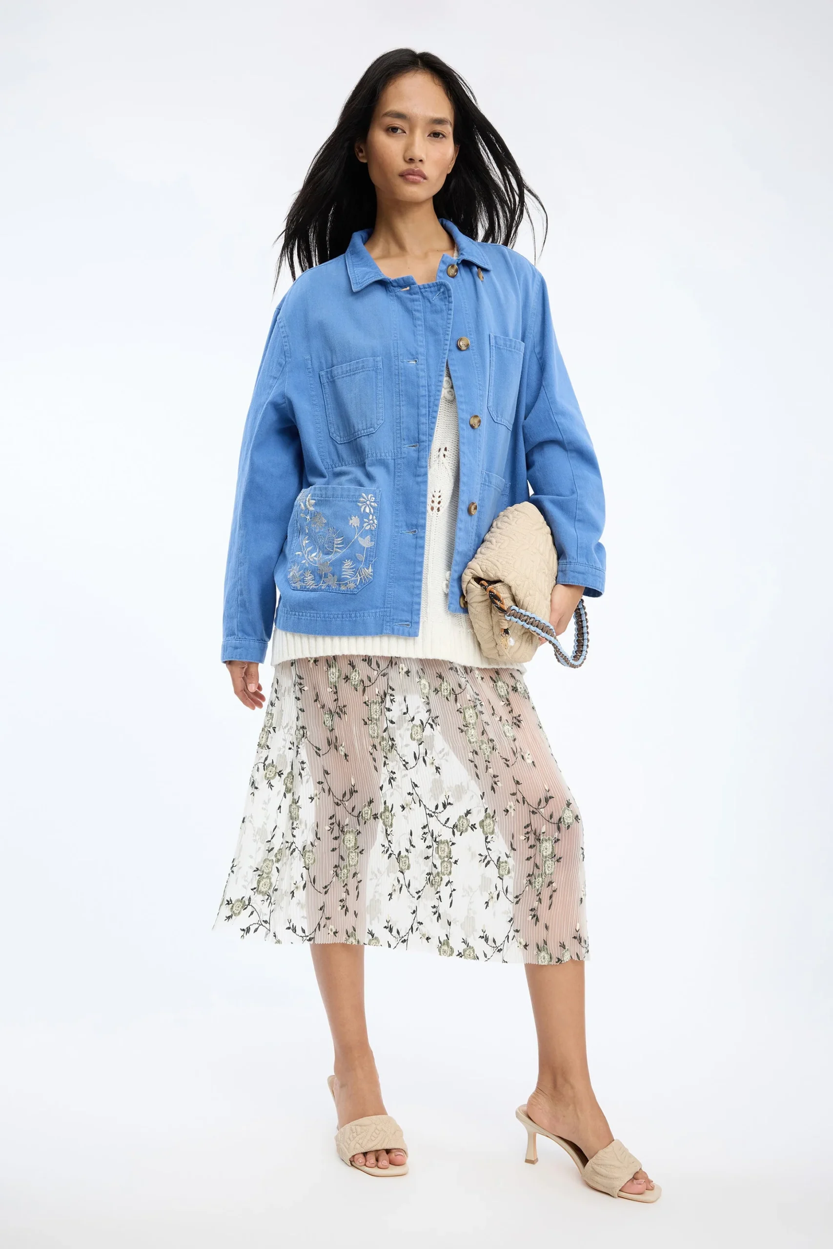 261_1500_26107_81_W5