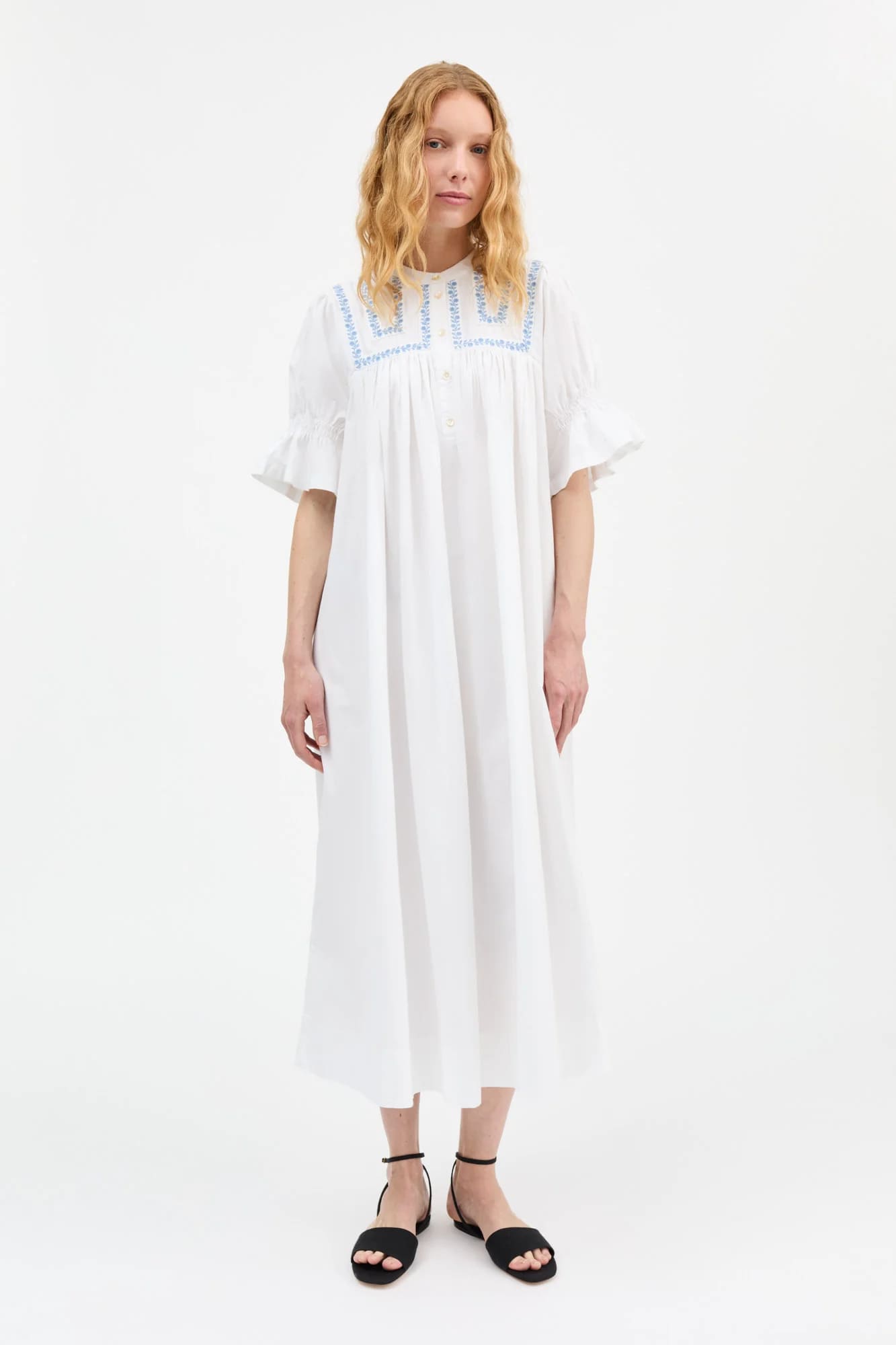 Bonne_dress-Dress-10397-25888_GOTS-Optic_white-1