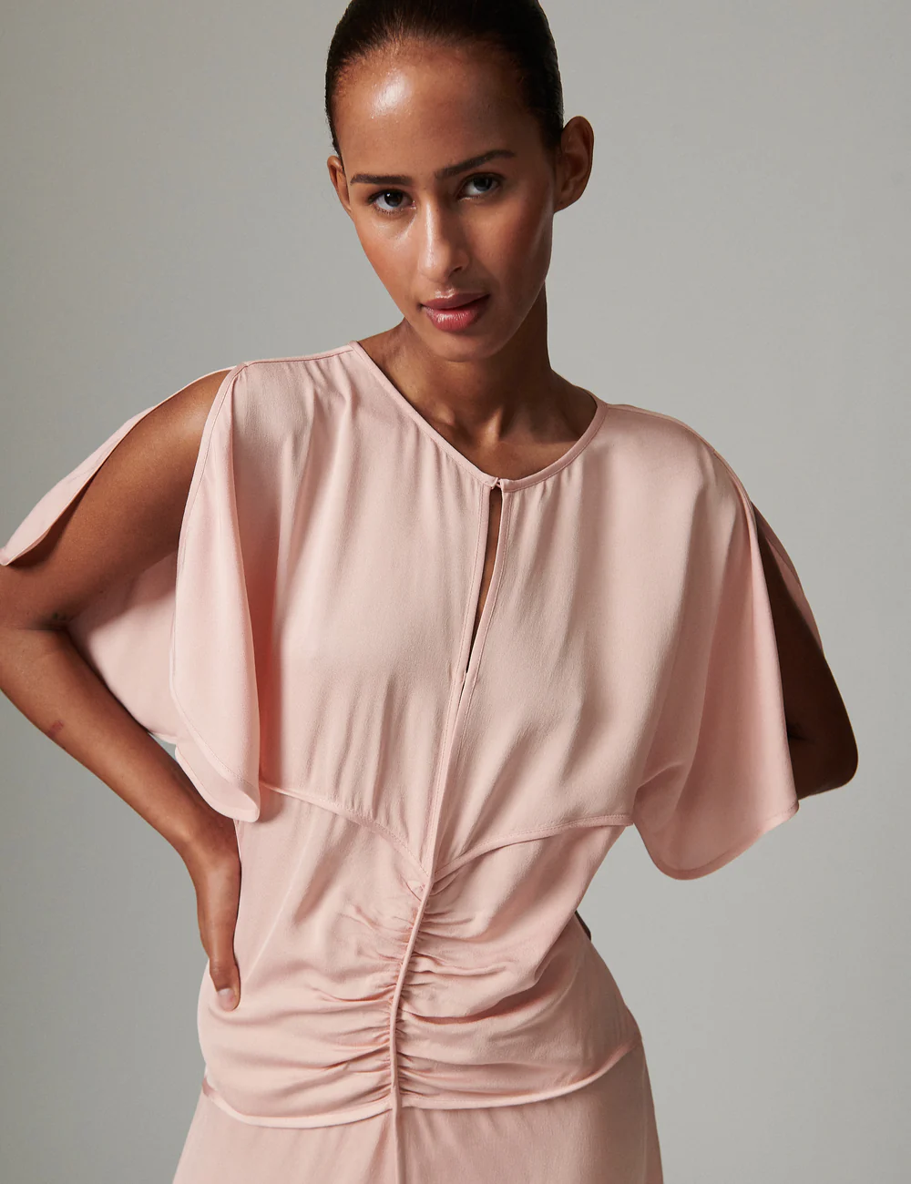 Gigi_-_Matte_Crepe-Dress-DAY65244181-141506_ROSE_SMOKE-1