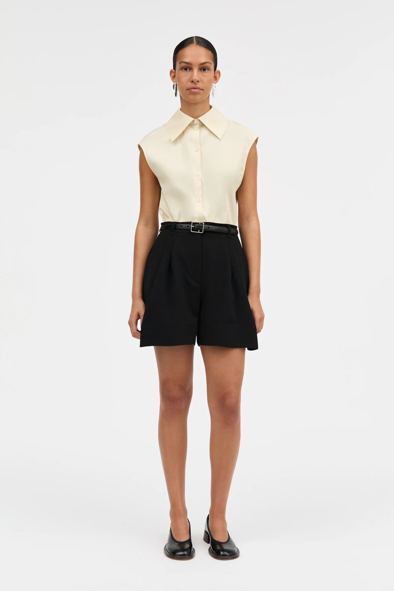 PRISK_CREPE_GEORGETTE-Shorts-26-2-208-3800-BLACK_1600x