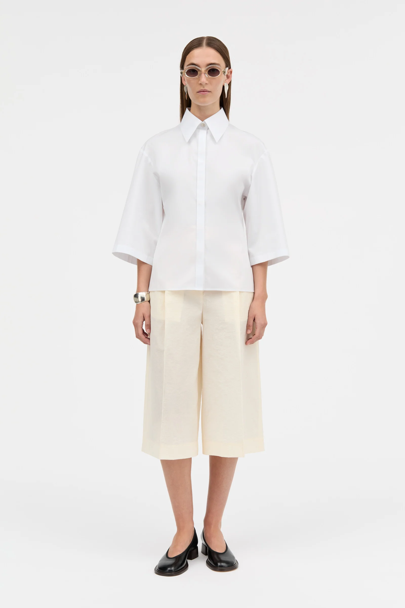 SUKI_MKDT_SIGNATUREPOPLIN-Shirts-26-2-198-3023-WHITE_1600x