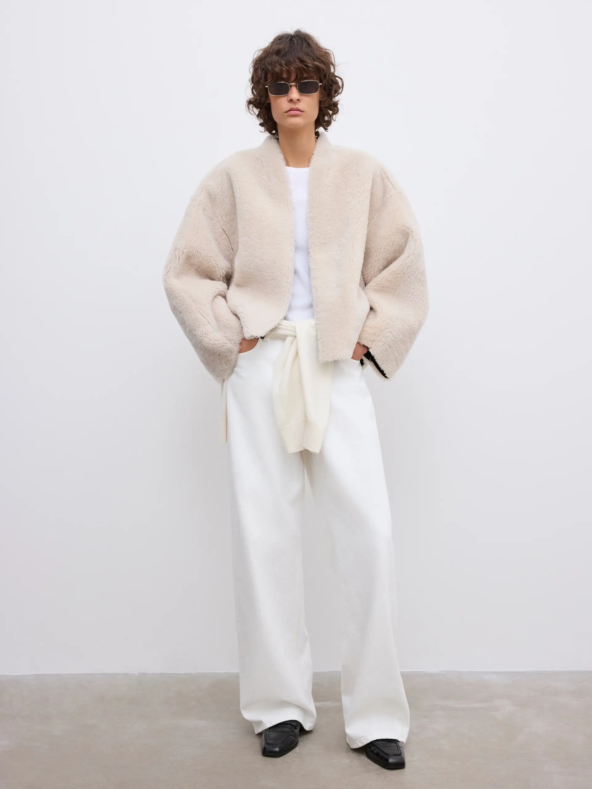 2612_f635fcf8c1-dagmar_ss26_261f800_short-shearling-jkt_020-cream-white_03-original