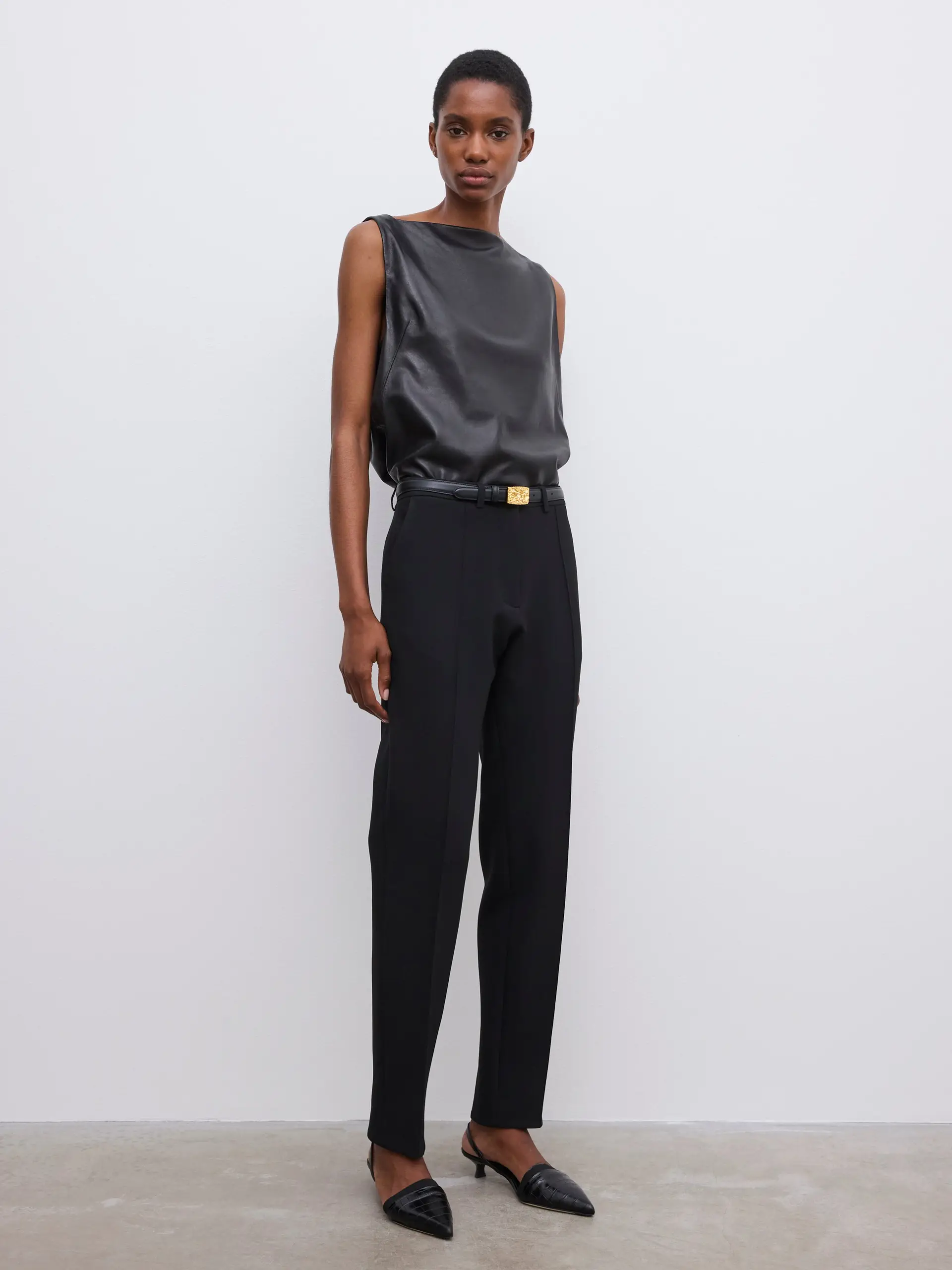 2828_977d5fec26-dagmar_ss26_261f603_slim-fitted-trousers_999-black_01-original