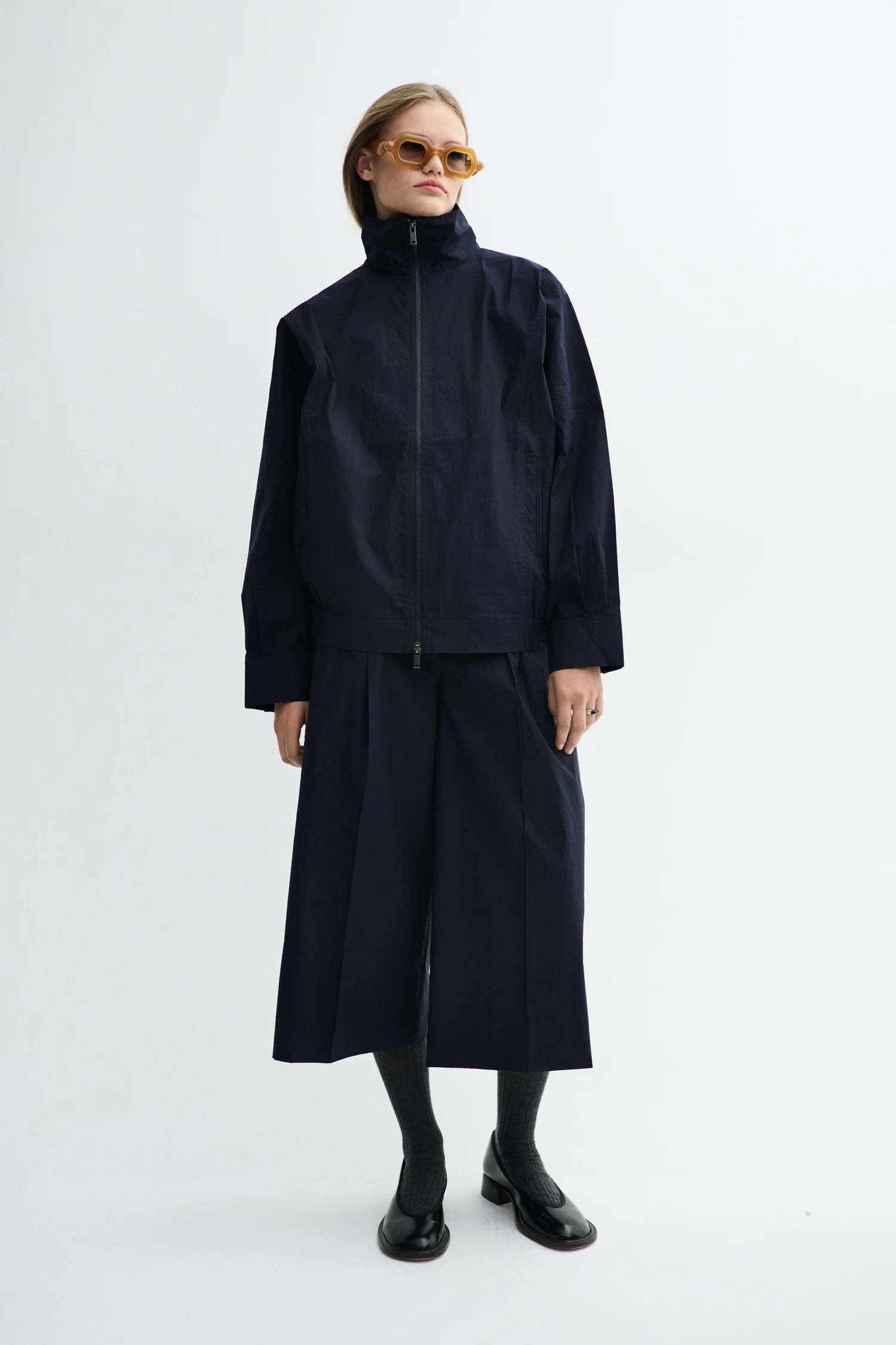 JOACHIM_CRISP_TECH-Jackets-26-3-021-3815-DARK_NAVY