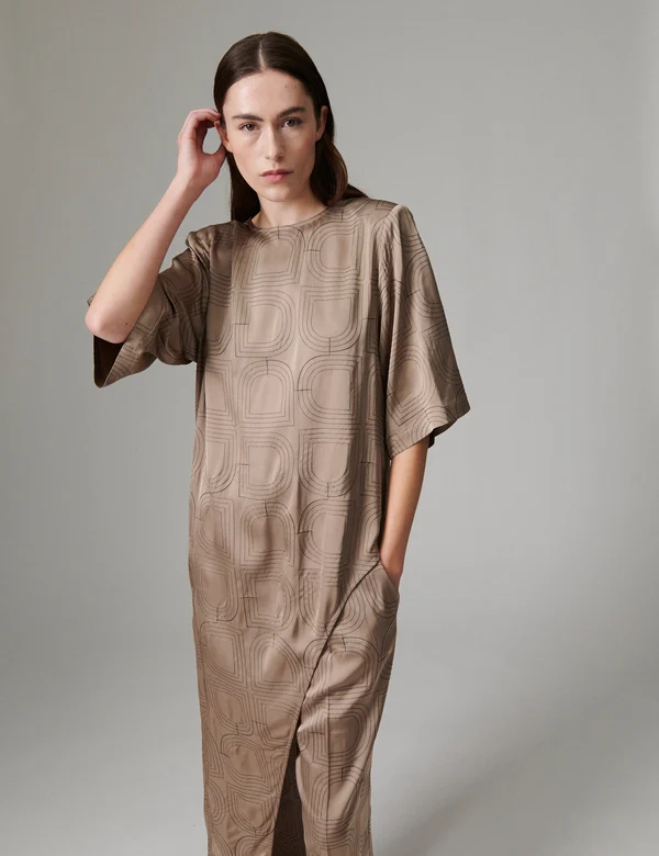 Lolly_-_Fluid_Viscose_Stitch_-_Blouse-Blouse-DAY65244433-181112_Walnut-1